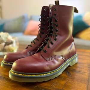 Dr. Martens 1490 8-eyelet boots - Oxblood